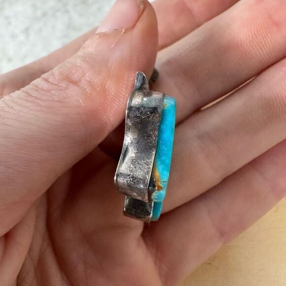 Vintage Navajo Sterling And Turquoise Bear Pendant - Picture 4 of 7